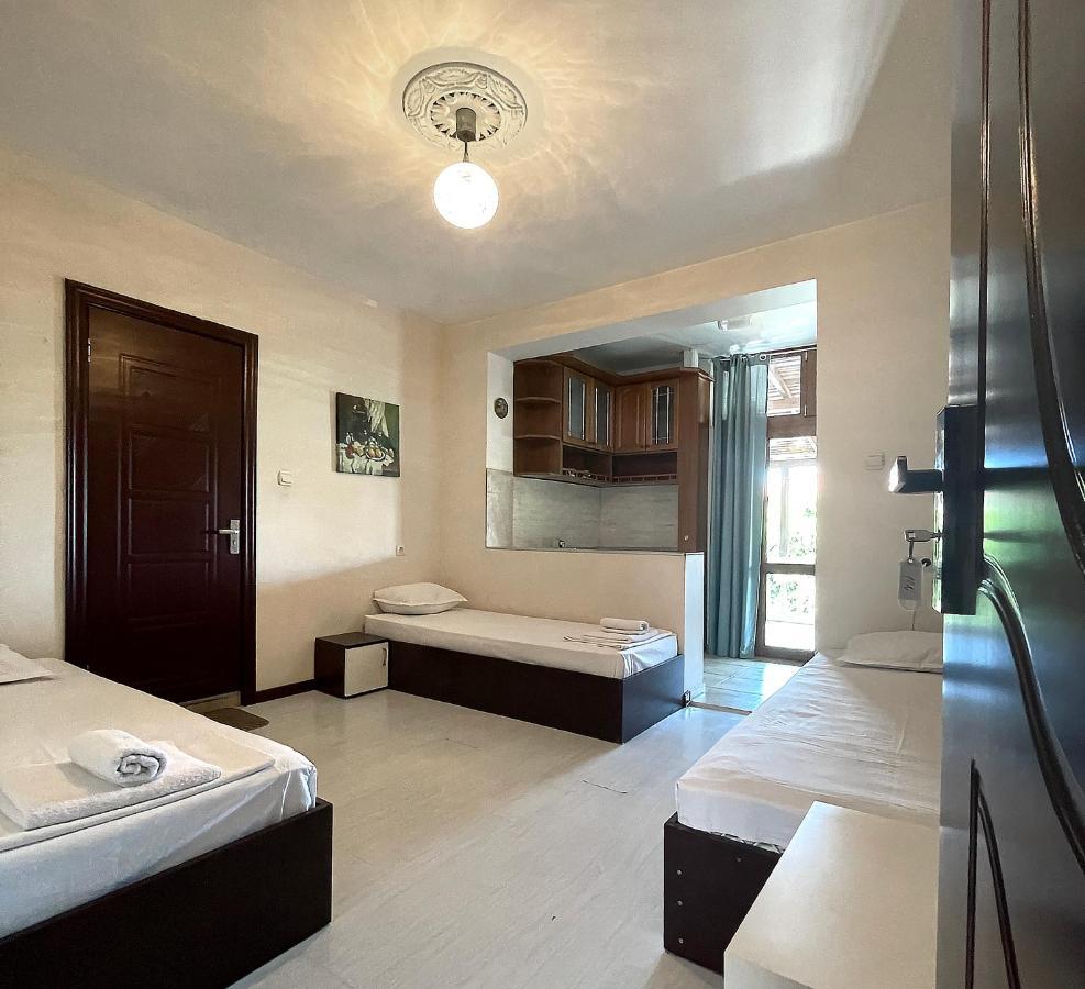 Zoia Hotel Chernomorets Eksteriør billede